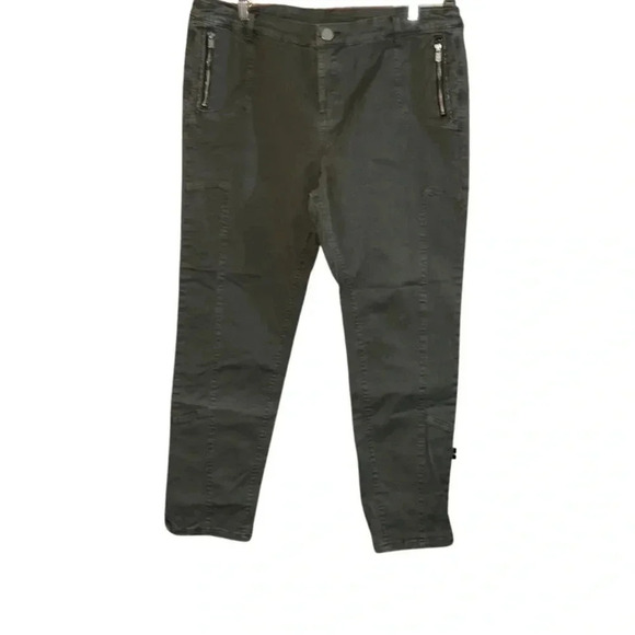 Soft Surrounding Olive Green Cropped Utility Pants Size 14 - Picture 2 of 7